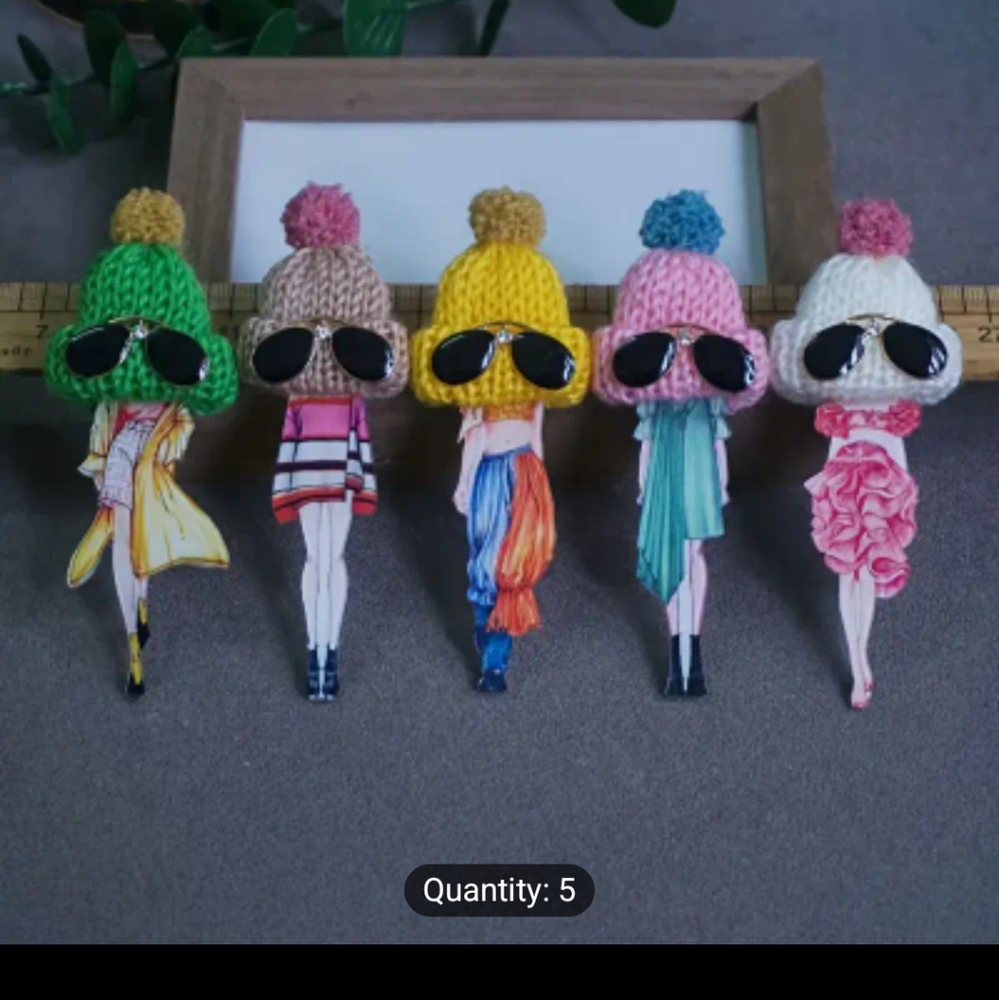 5 Ladies Brooch